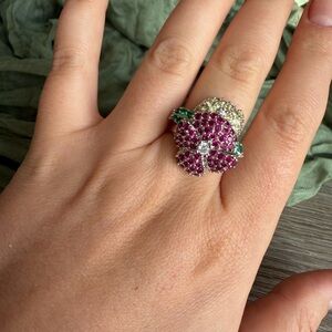 Flower ring, adjustable